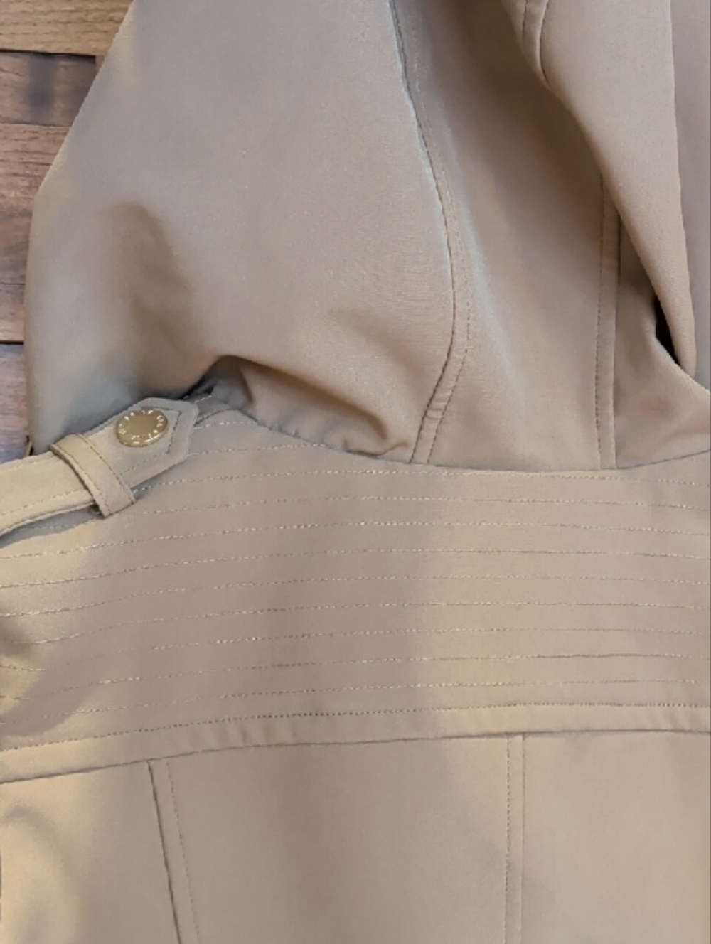 Via Spiga Camel Hooded Trench Coat with Leopard Lining - Picture 13 of 15